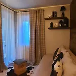 House Marmotta Apartamento